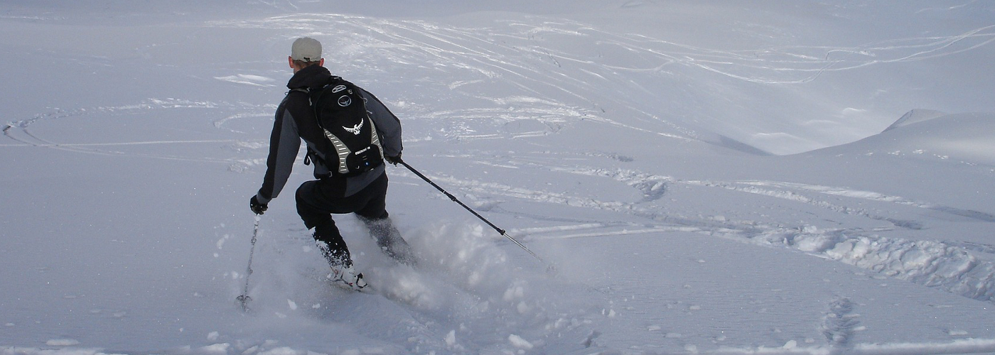 Skialpin und Snowboardfahren im Bayerischen Wald